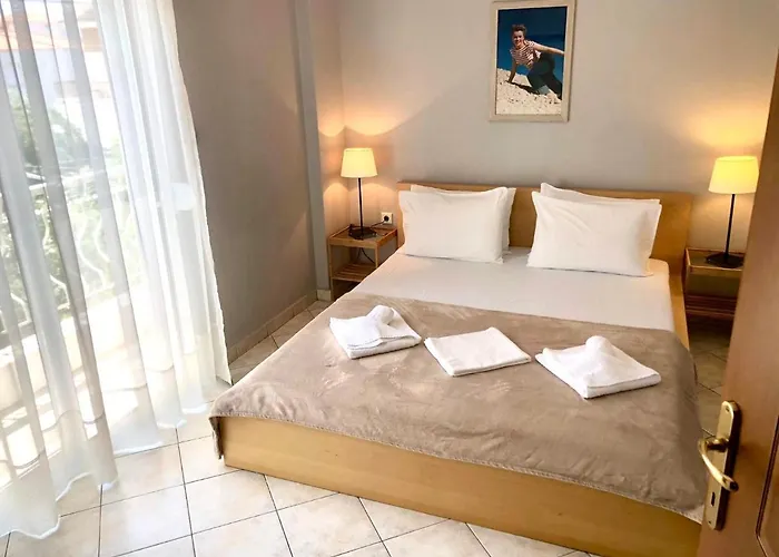 Apartment Mina 2 Nea Kallikrateia